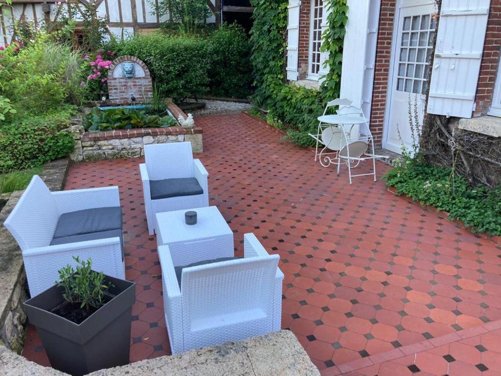 La Boheme Bed & Breakfast Francastel Exterior photo